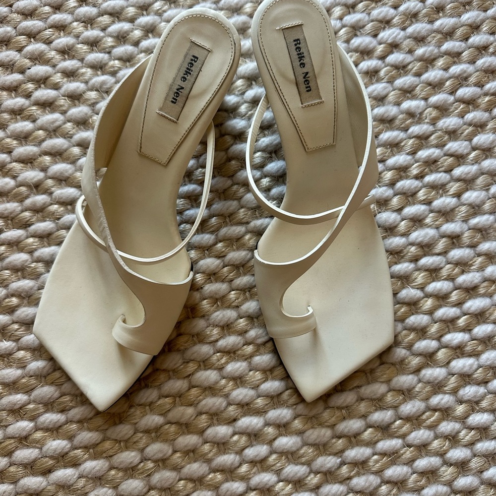 Elegant Cream Heels for a Sophisticated Look